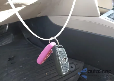 2020 Hyundai Elantra Value Edition z USA, uszkodzony, nr VIN KMHD84LFXLU003529